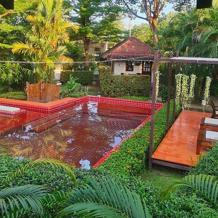 Red Moon Hideaway Hotel Ко Чанг Екстериор снимка