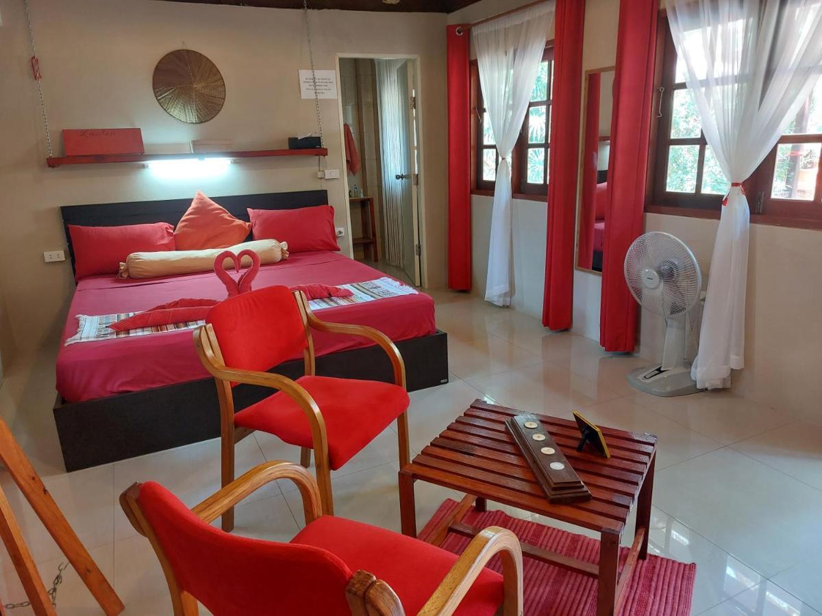 Red Moon Hideaway Hotel Ко Чанг Екстериор снимка