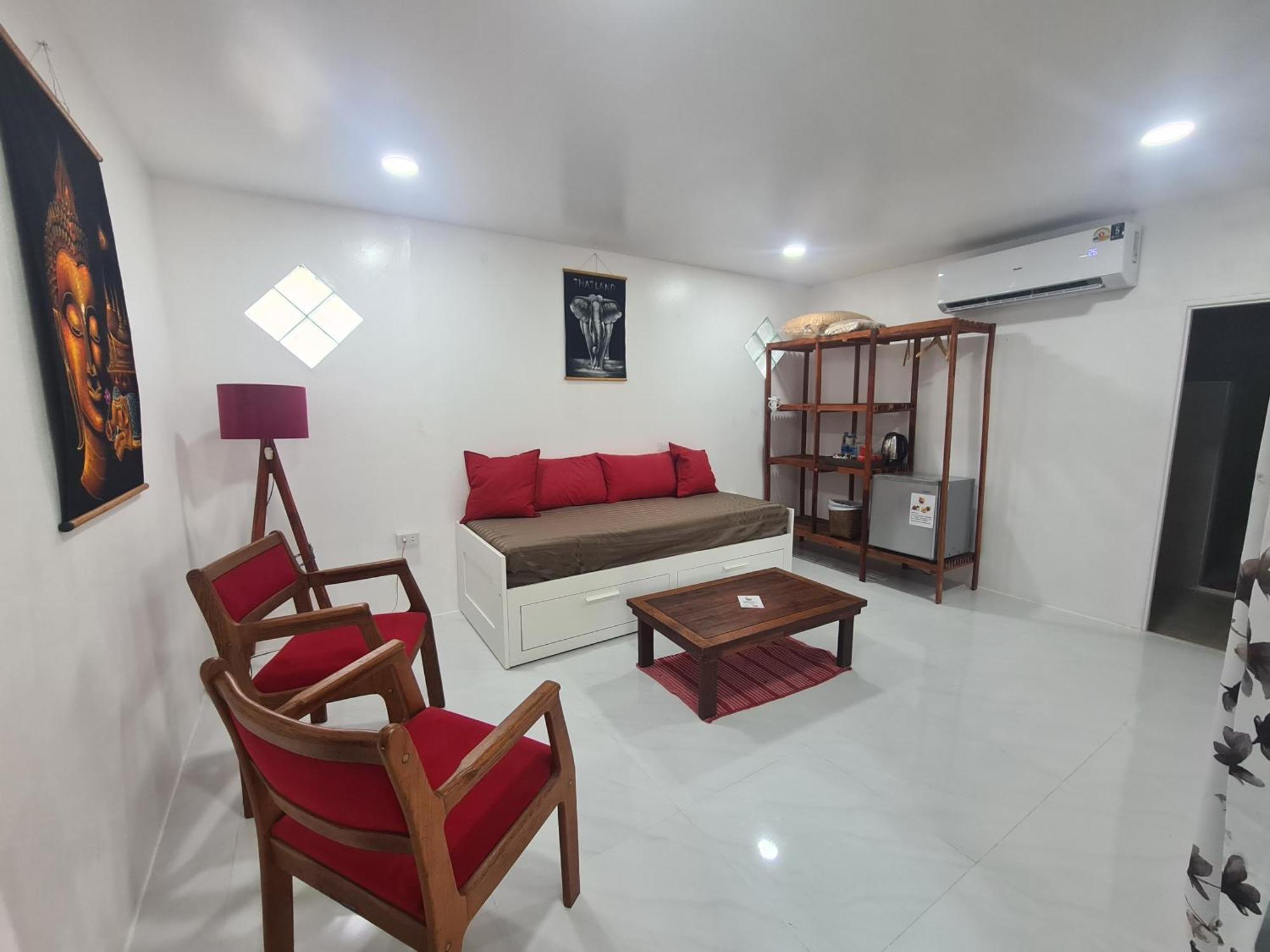Red Moon Hideaway Hotel Ко Чанг Екстериор снимка
