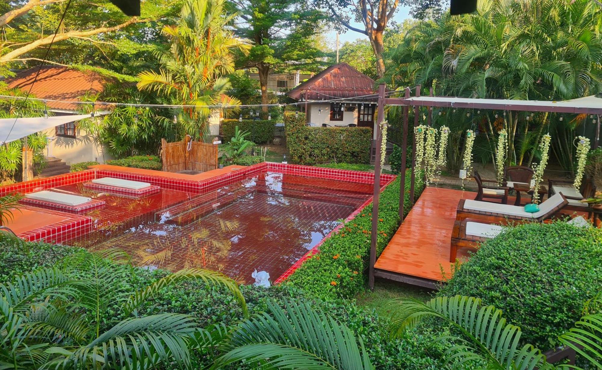 Red Moon Hideaway Hotel Ко Чанг Екстериор снимка