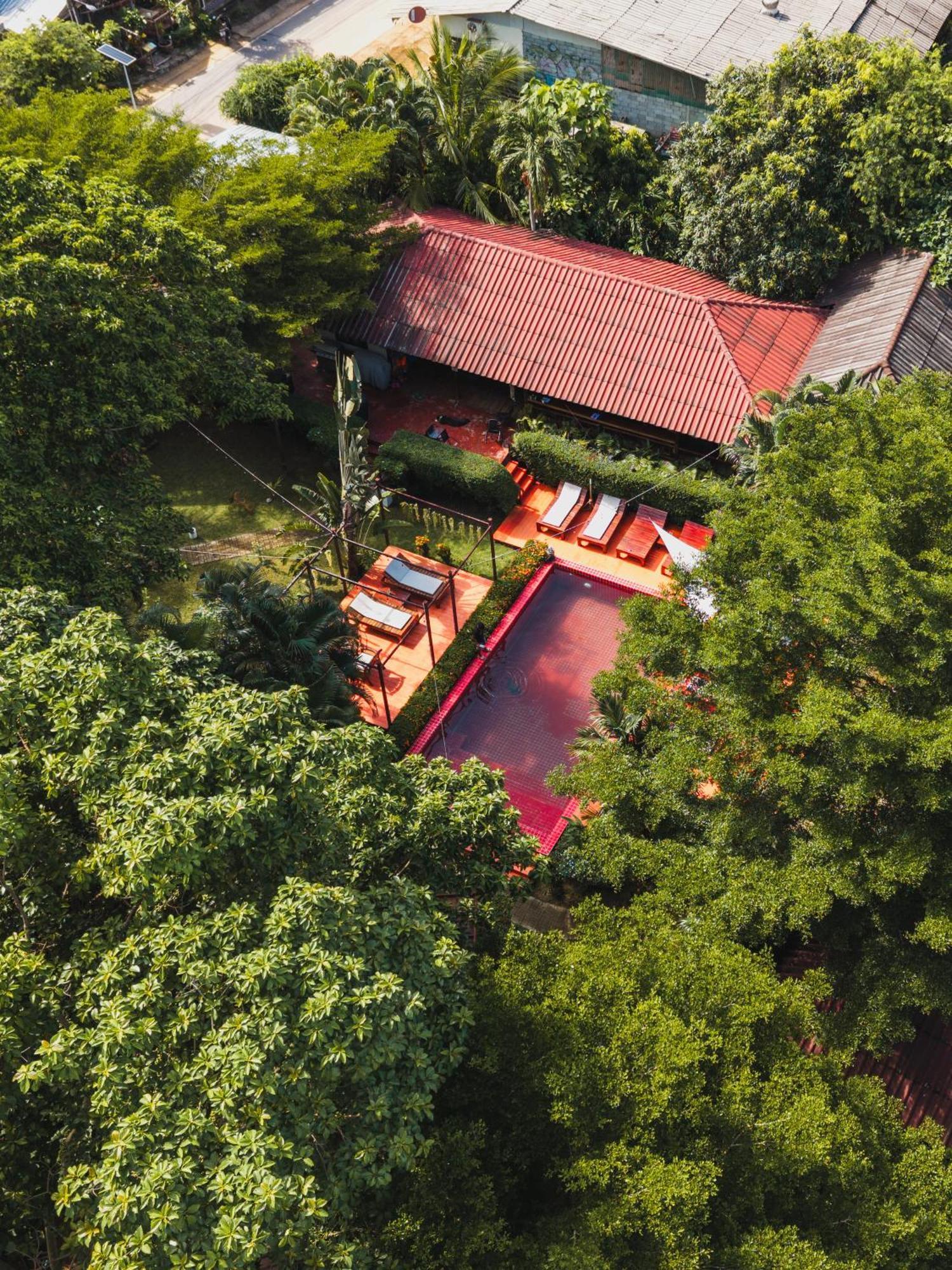Red Moon Hideaway Hotel Ко Чанг Екстериор снимка